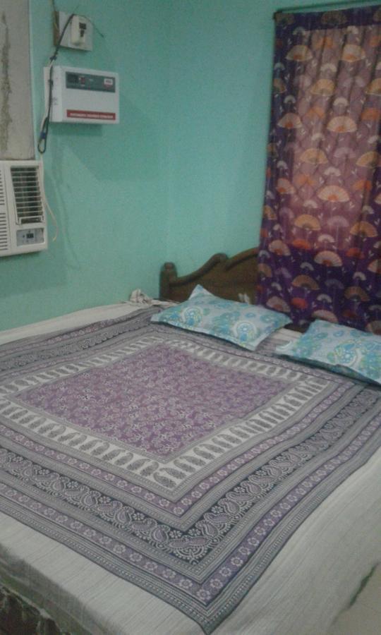Hotel Swarg Puri Bagian luar foto